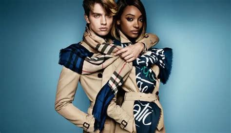 burberry vs gucci belt|Burberry and Gucci news.